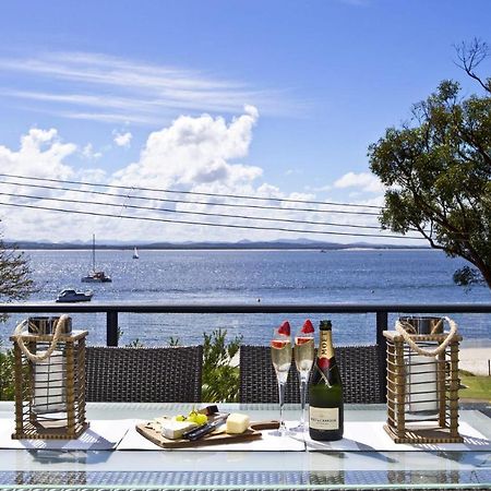 Dutchie'S Dream - Glorious Views And Opposite Dutchies Beach Nelson Bay Exteriör bild