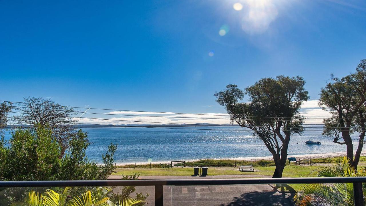 Dutchie'S Dream - Glorious Views And Opposite Dutchies Beach Nelson Bay Exteriör bild
